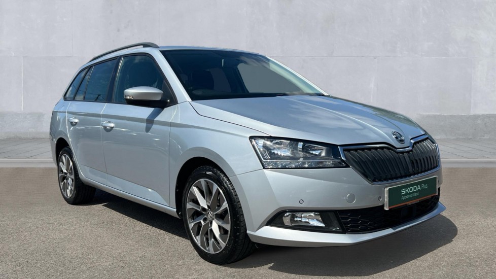 Main listing image - Skoda Fabia Estate