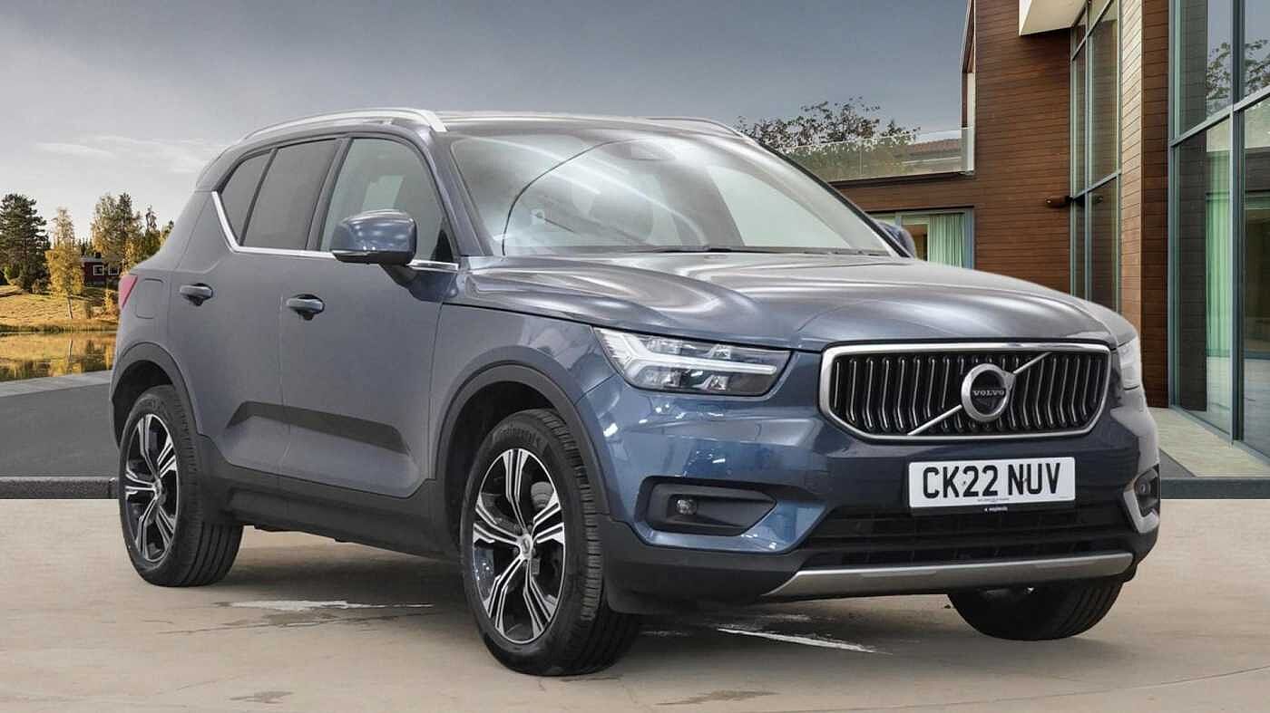 Main listing image - Volvo XC40 Recharge