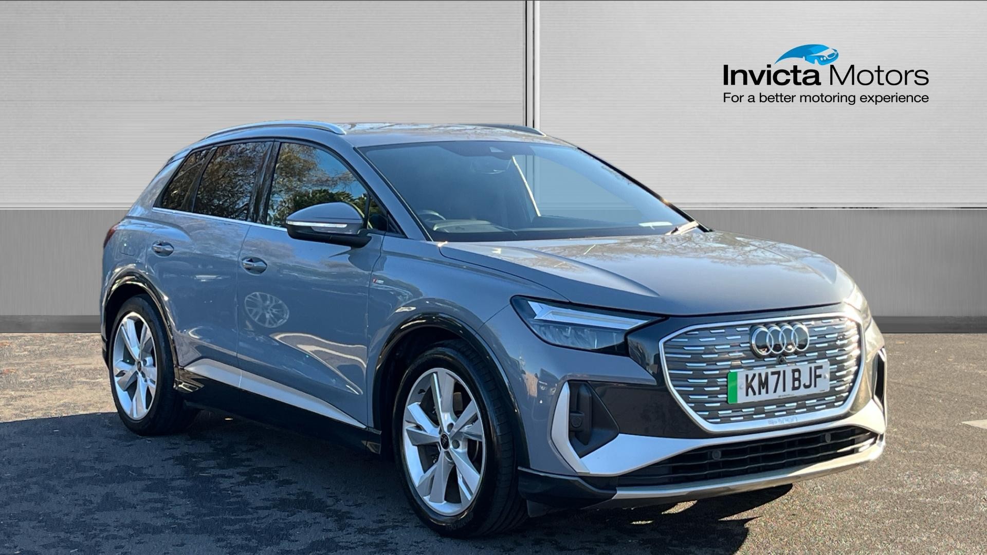 Main listing image - Audi Q4