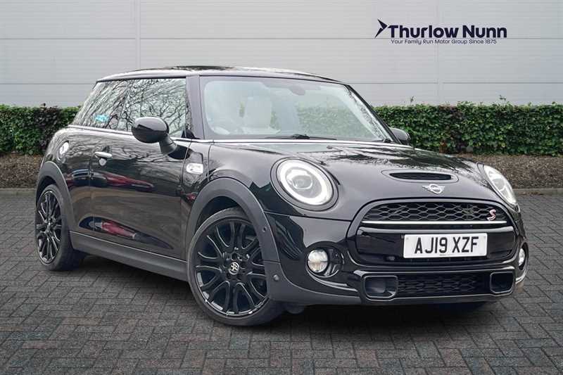 Main listing image - MINI Hatchback