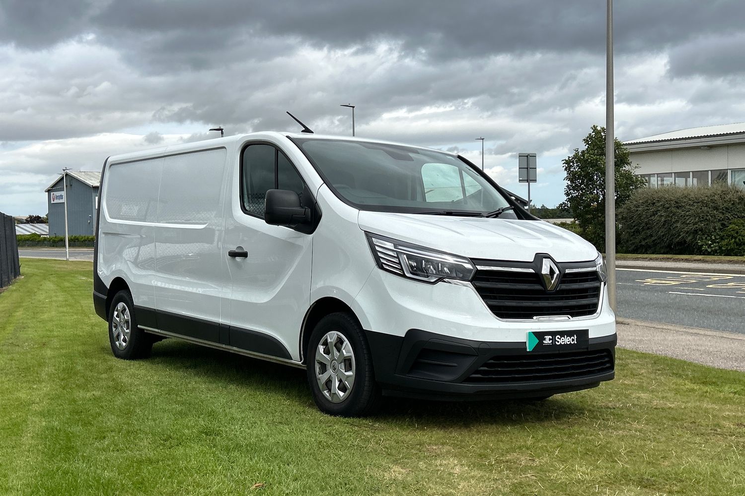 Main listing image - Renault Trafic