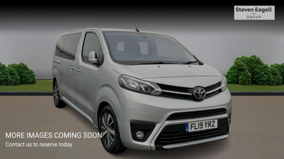 Main listing image - Toyota Proace Verso