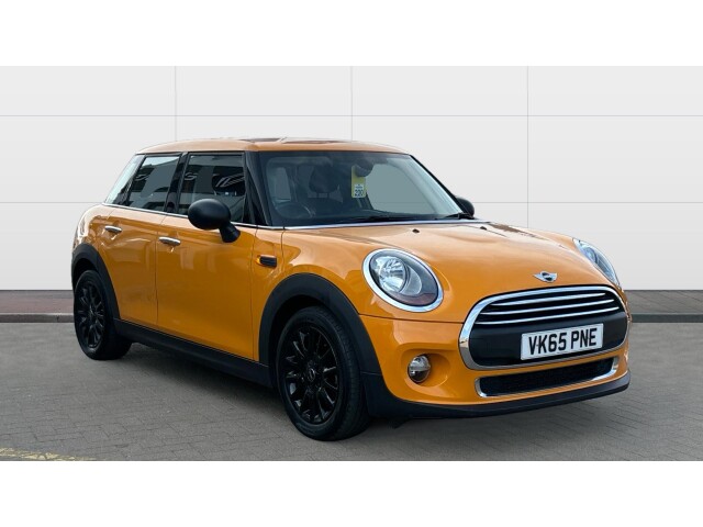 Main listing image - MINI Hatchback 5dr