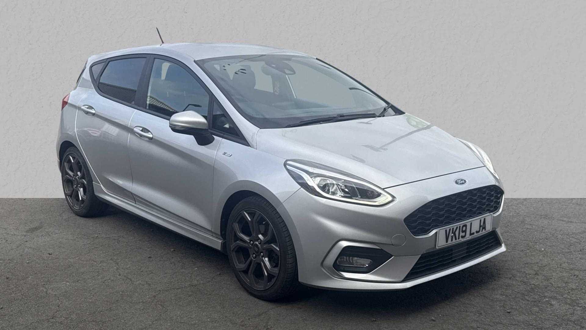 Main listing image - Ford Fiesta
