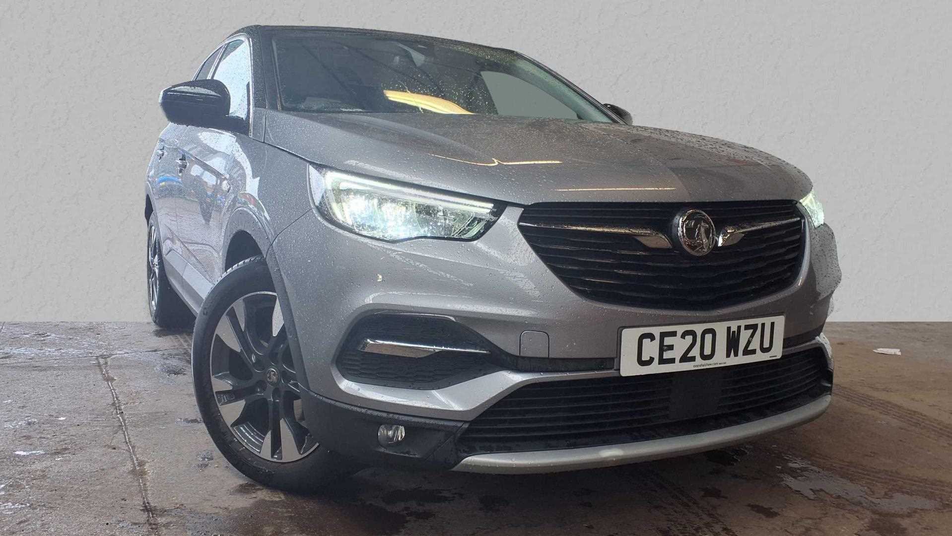 Main listing image - Vauxhall Grandland X