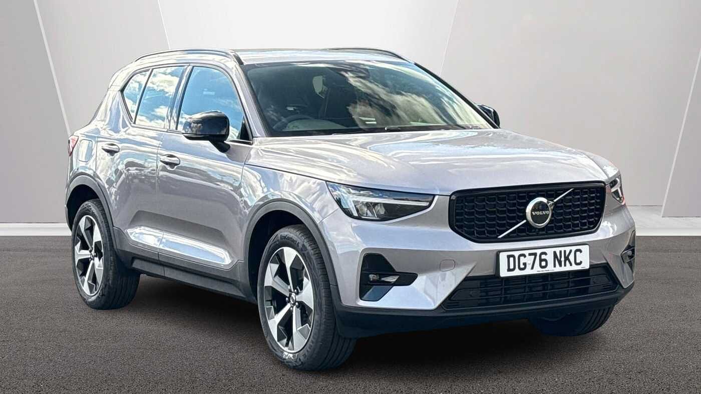 Main listing image - Volvo XC40