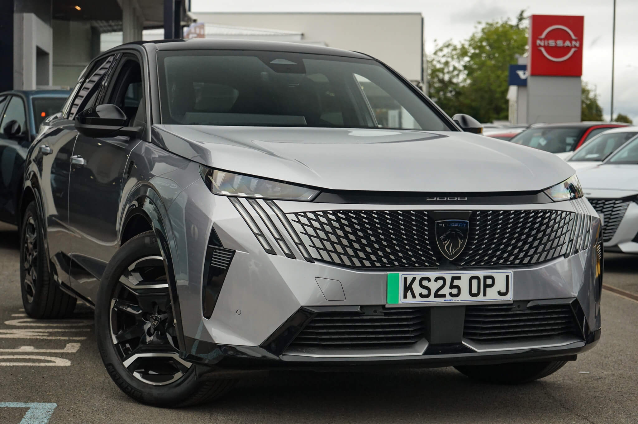 Main listing image - Peugeot 3008