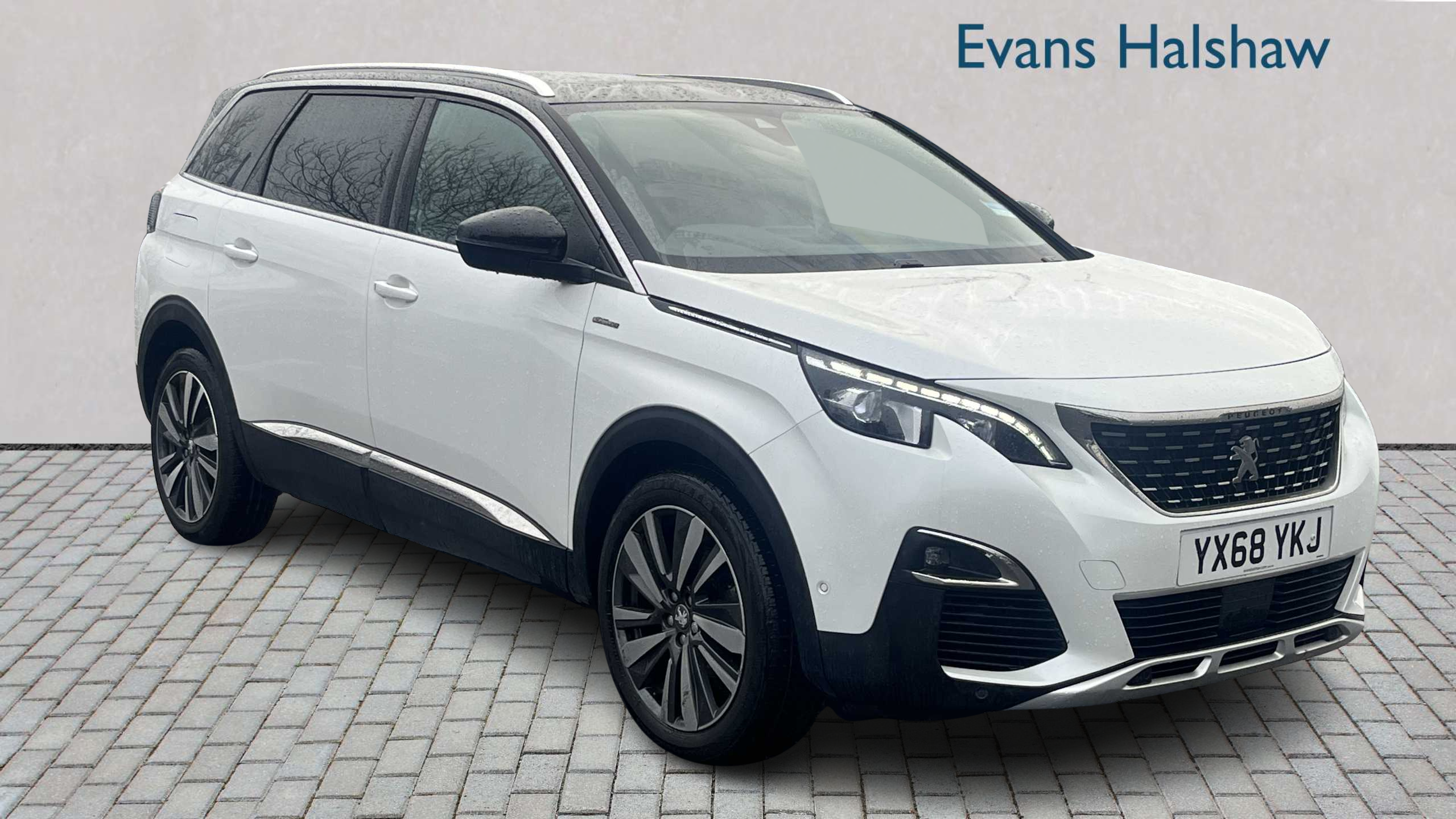 Main listing image - Peugeot 5008