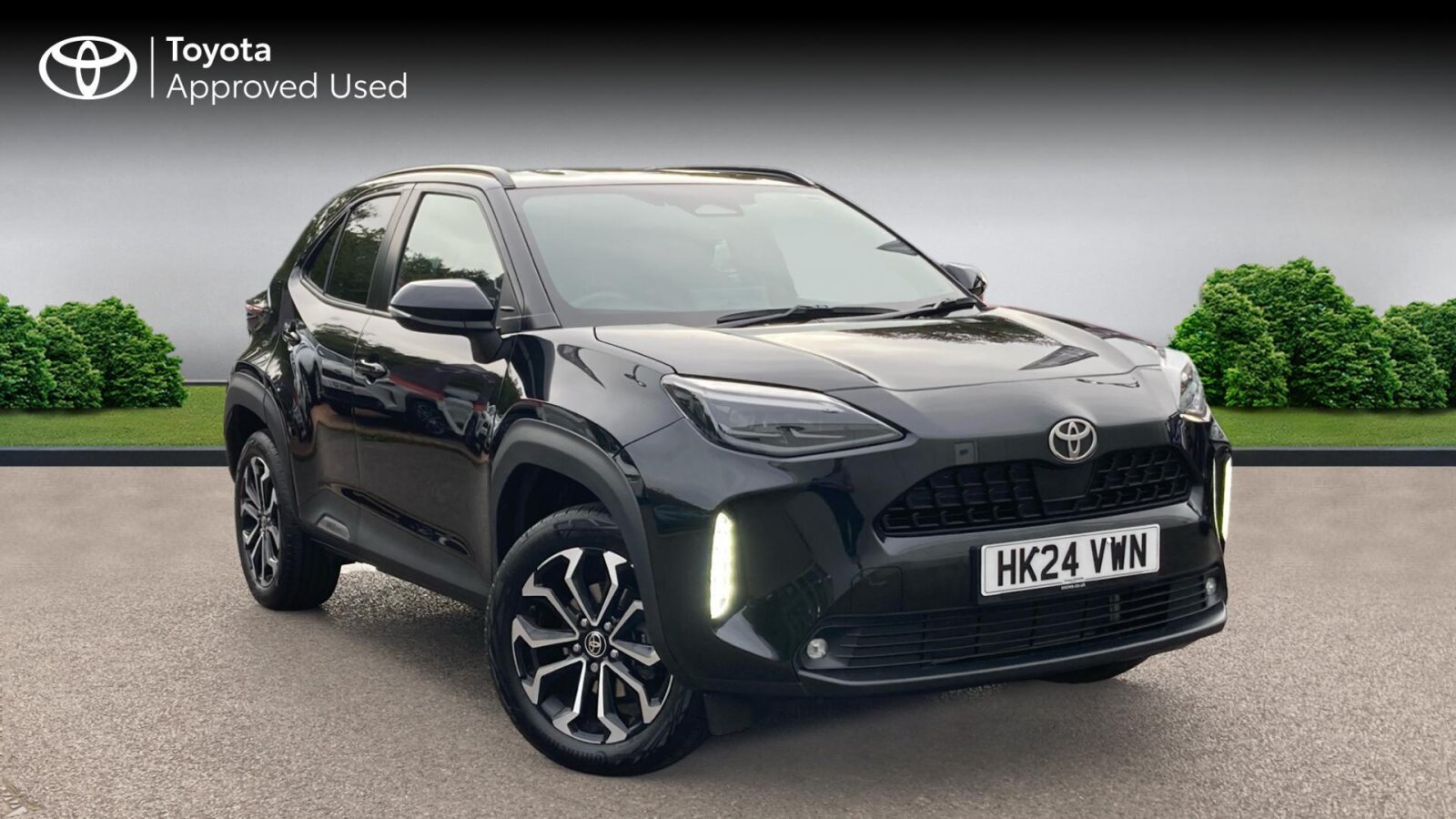 Main listing image - Toyota Yaris Cross