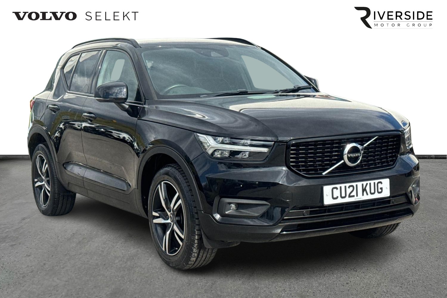 Main listing image - Volvo XC40