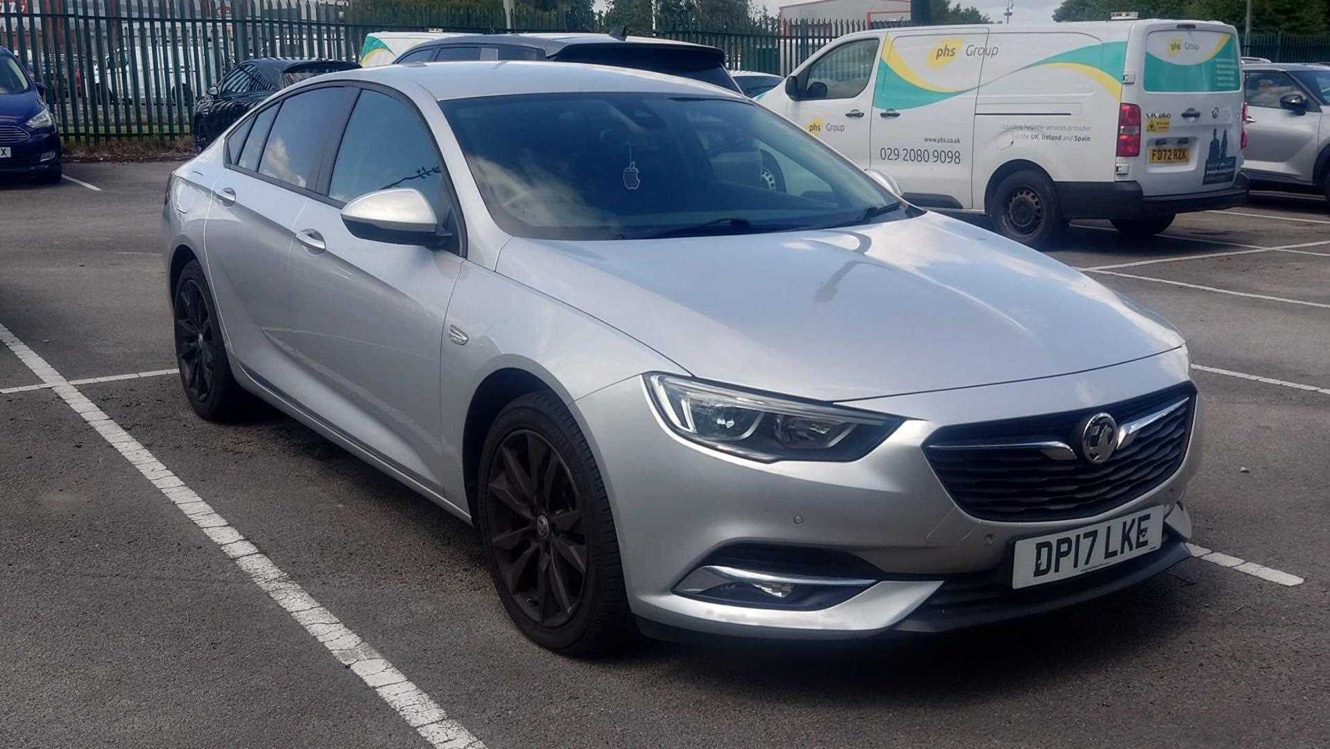 Main listing image - Vauxhall Insignia