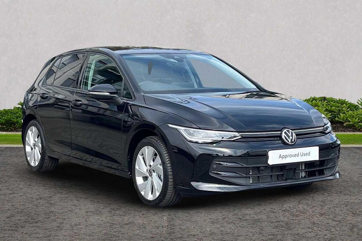 Main listing image - Volkswagen Golf