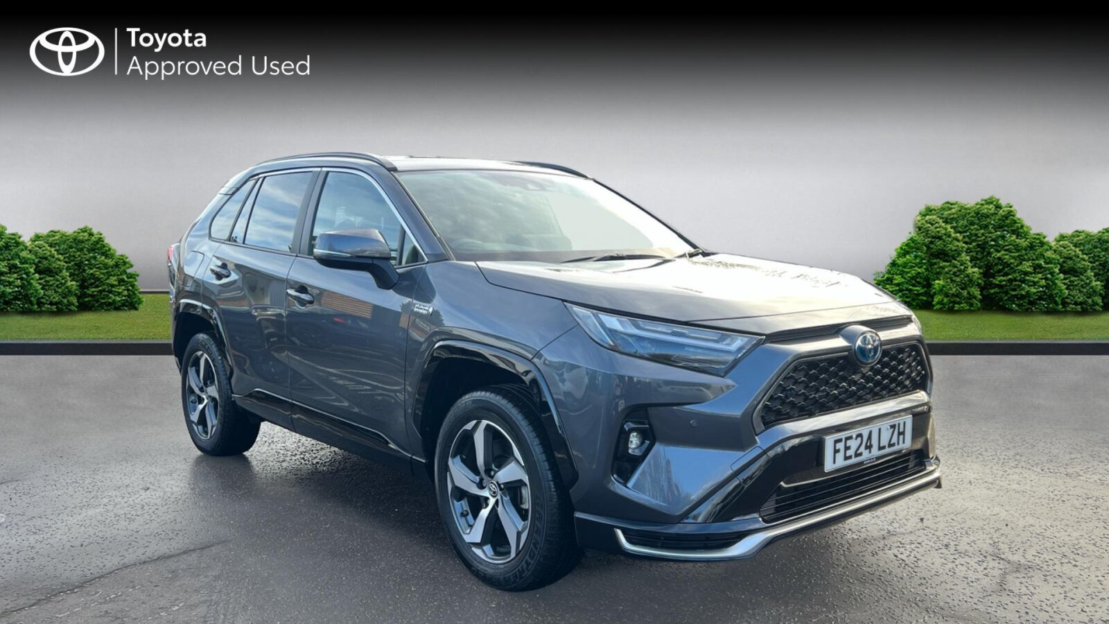 Main listing image - Toyota RAV4