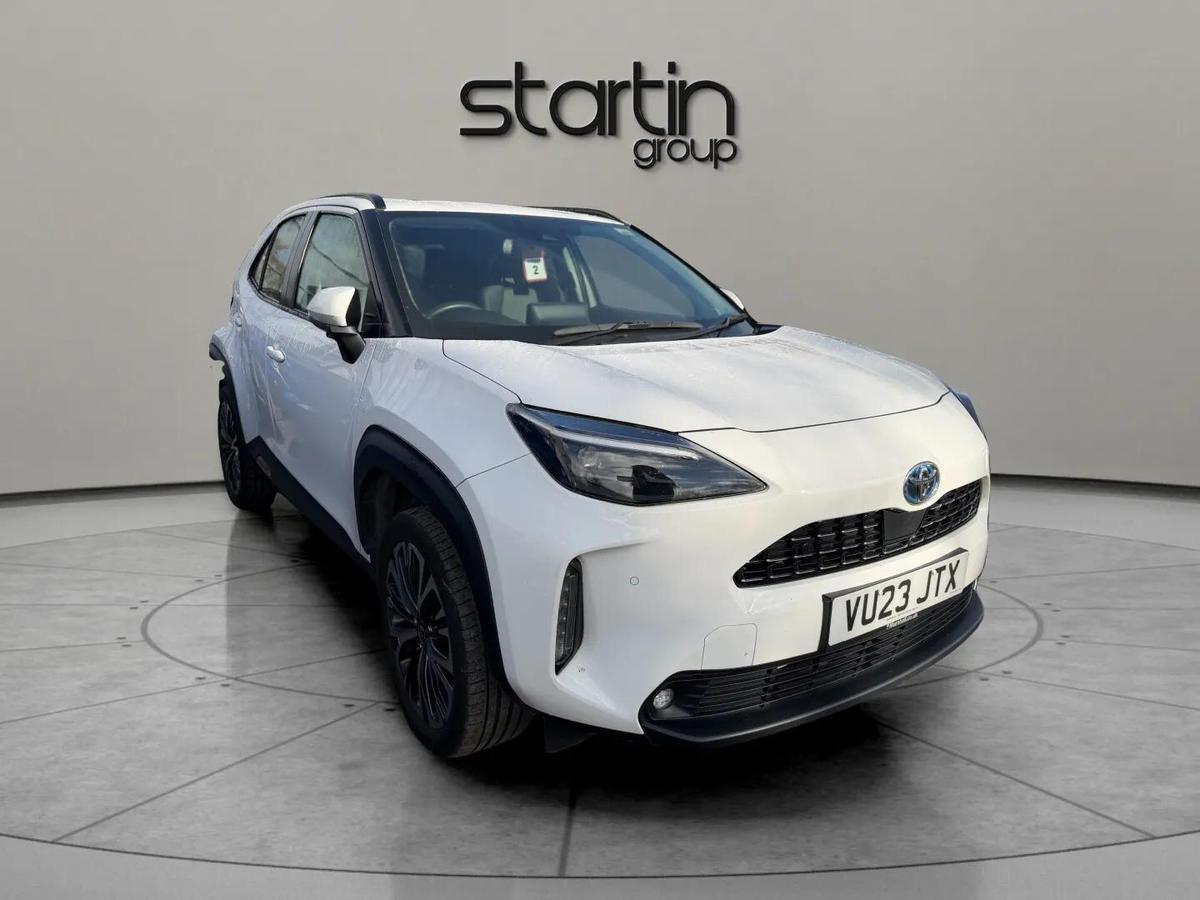 Main listing image - Toyota Yaris Cross