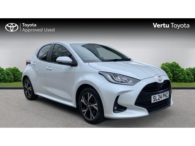 Main listing image - Toyota Yaris