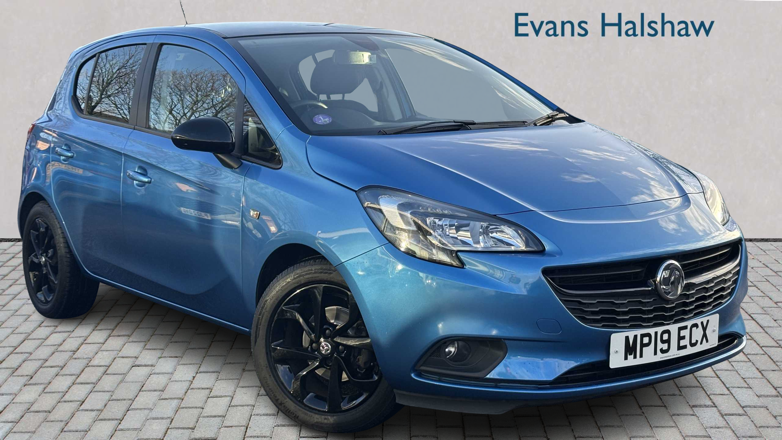 Main listing image - Vauxhall Corsa
