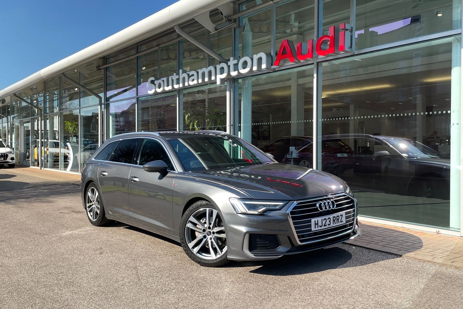 Main listing image - Audi A6 Avant