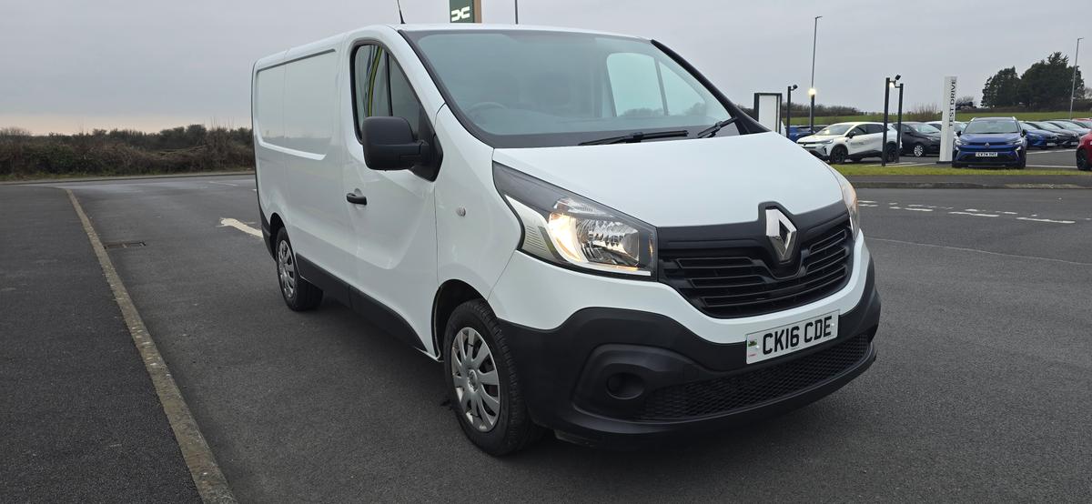 Main listing image - Renault Trafic