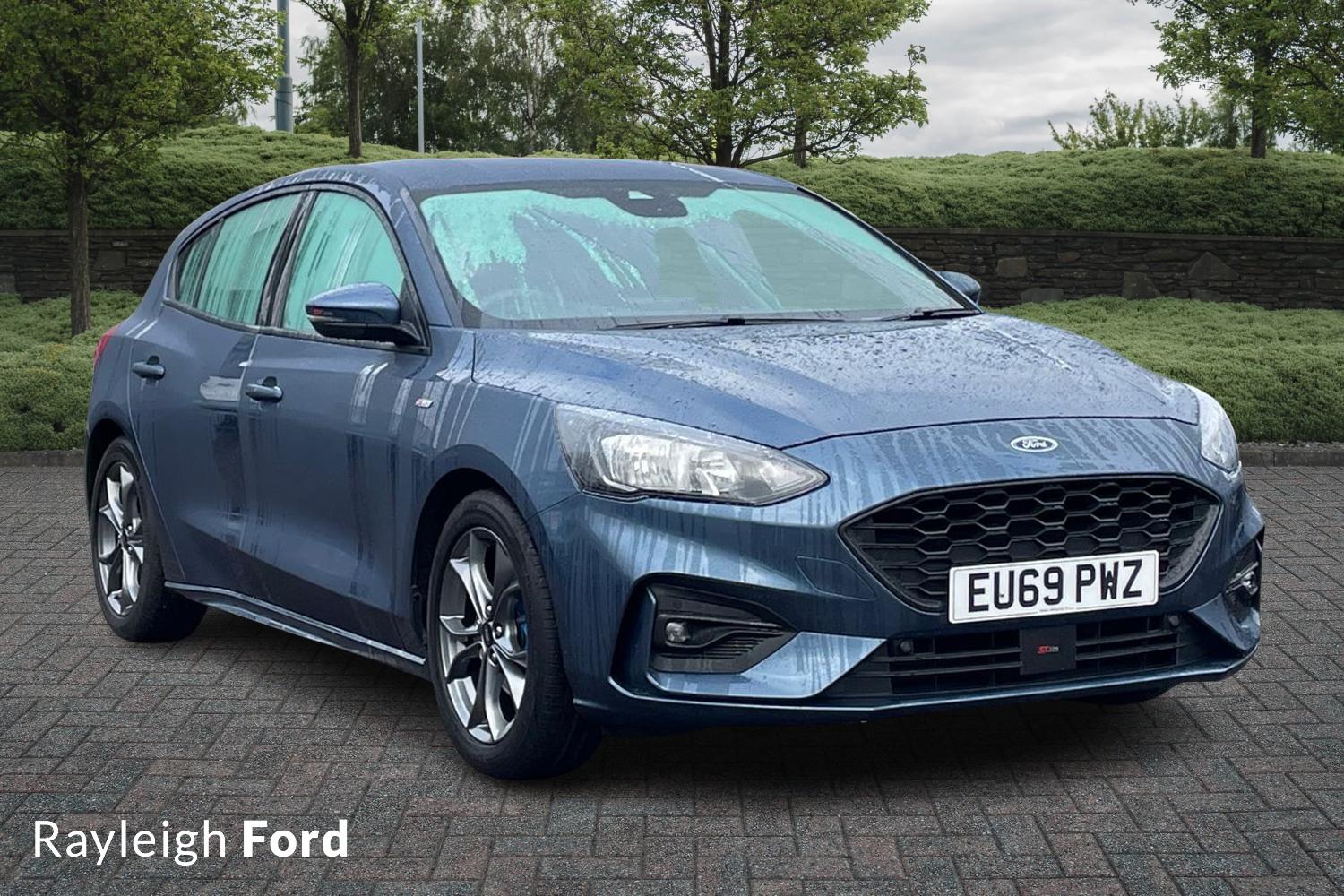 Main listing image - Ford Focus