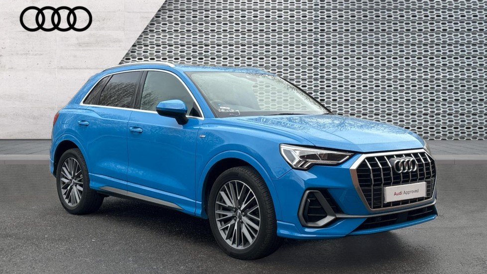 Main listing image - Audi Q3