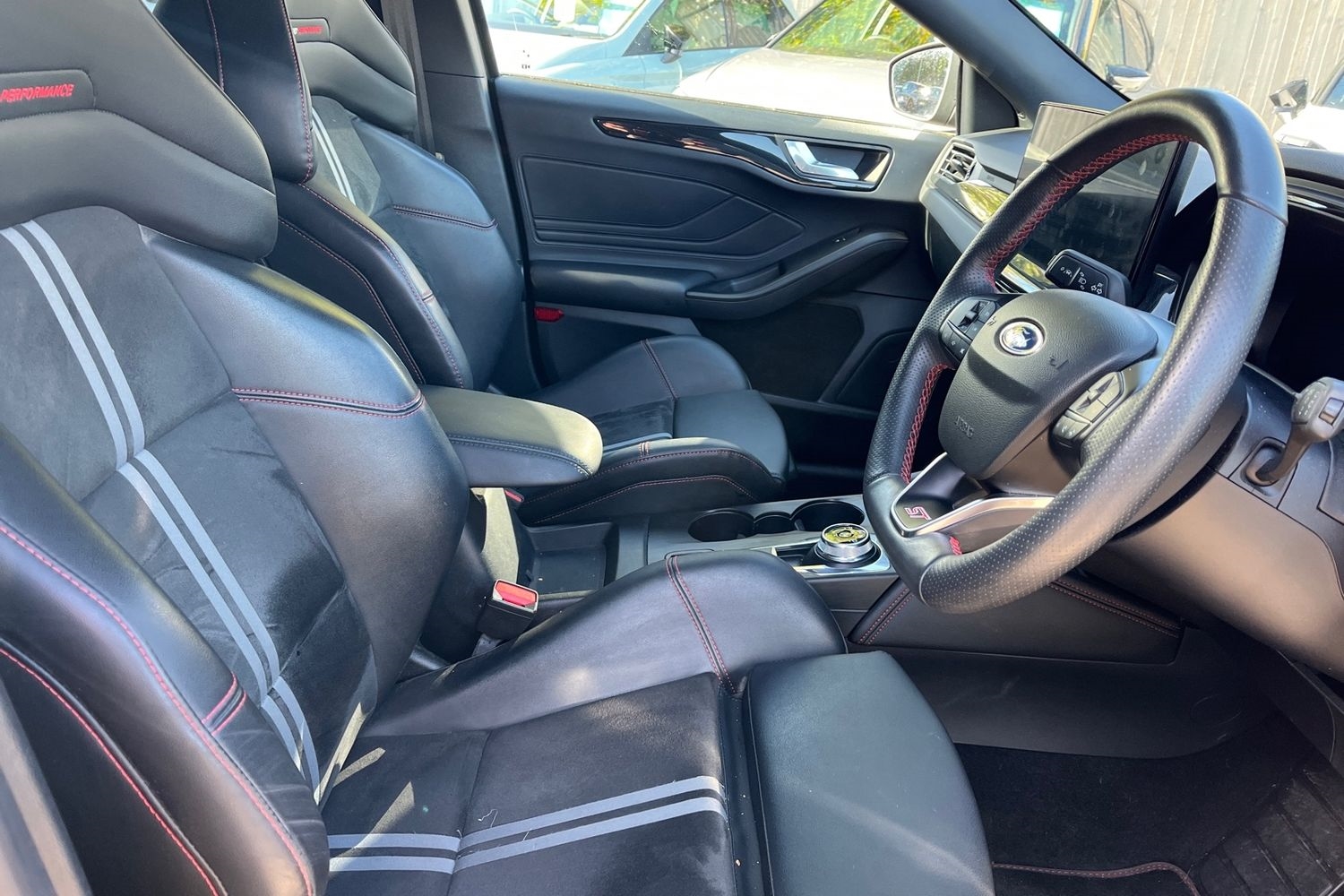Main listing image - Ford Focus