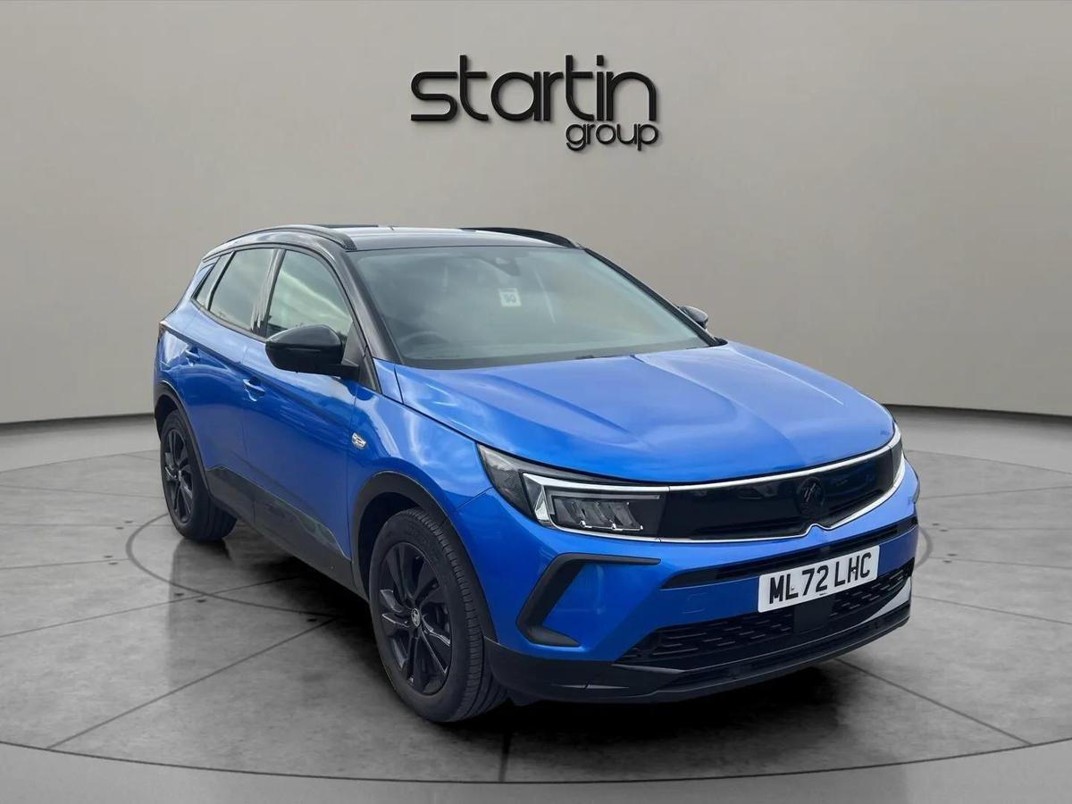 Main listing image - Vauxhall Grandland