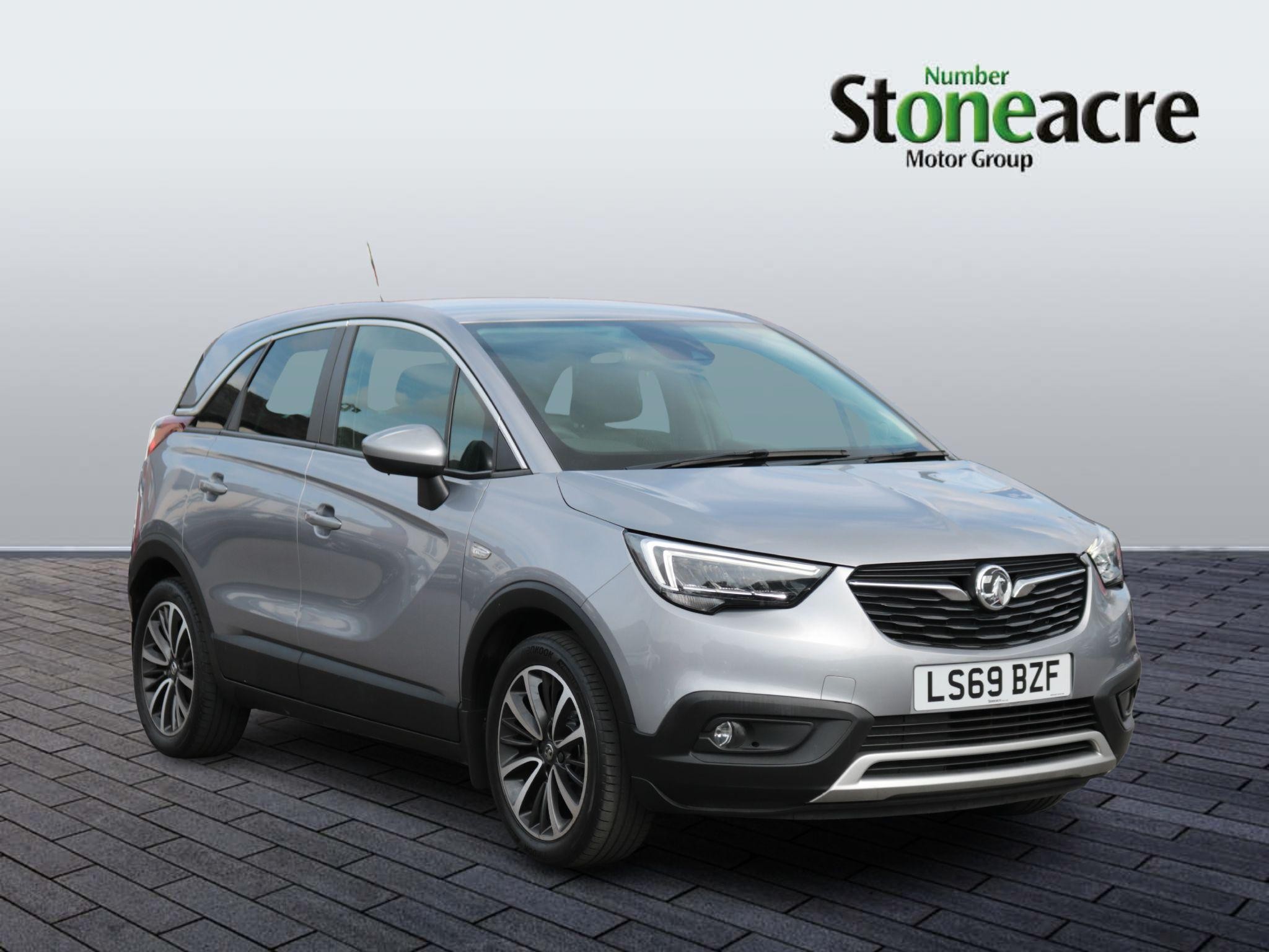 Main listing image - Vauxhall Crossland X