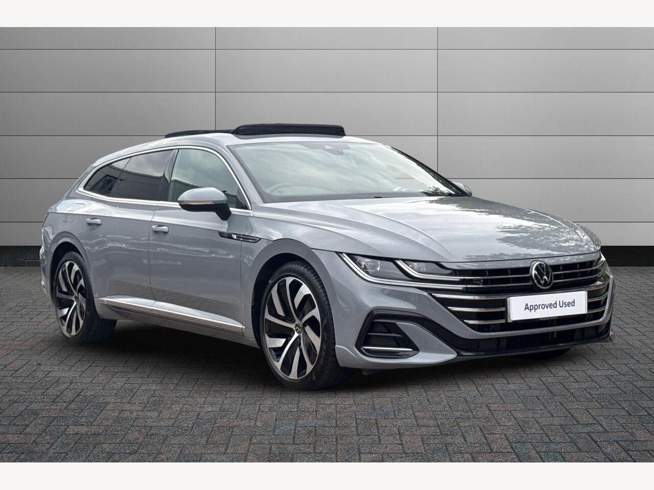 Main listing image - Volkswagen Arteon Shooting Brake