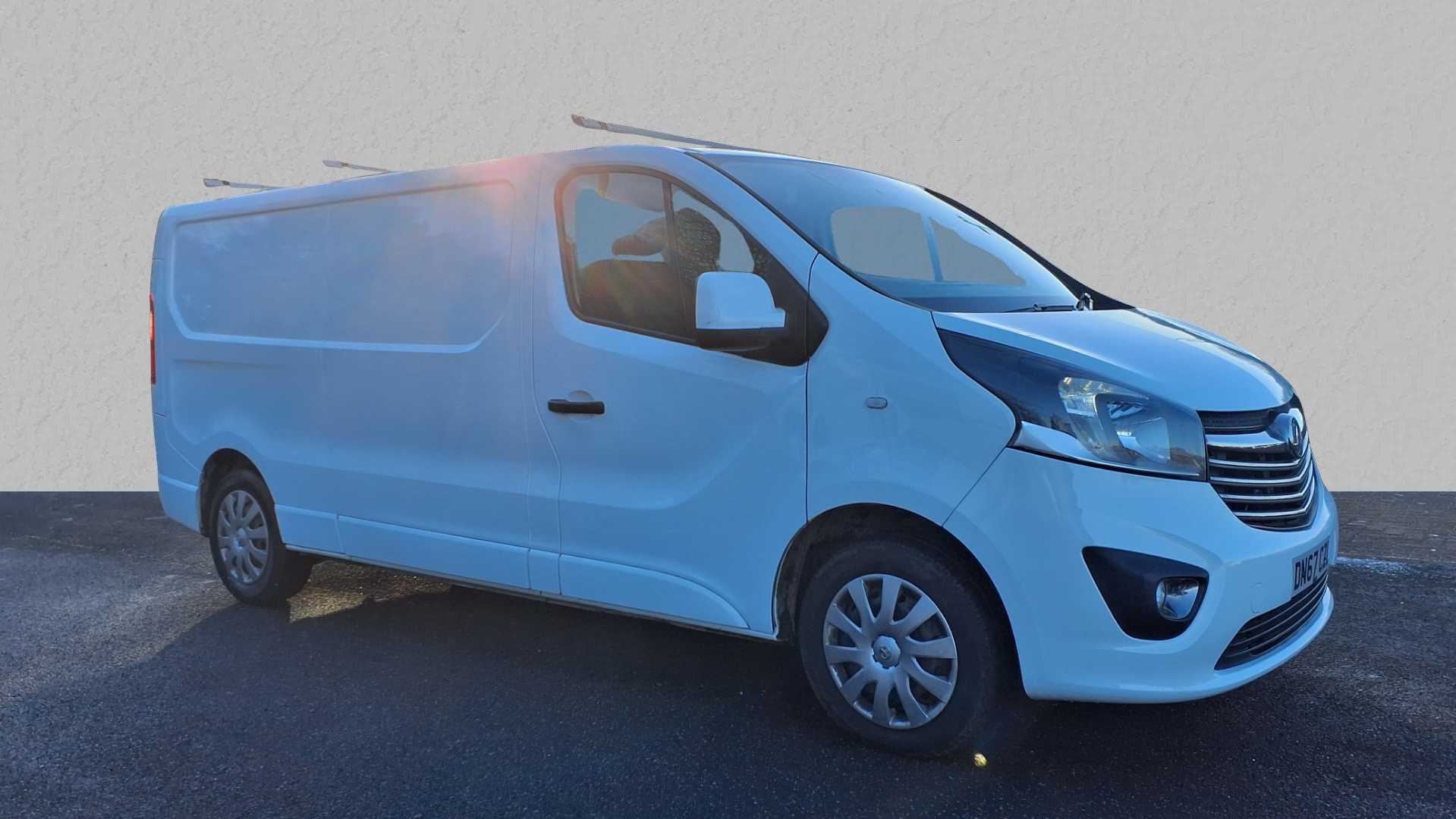 Main listing image - Vauxhall Vivaro