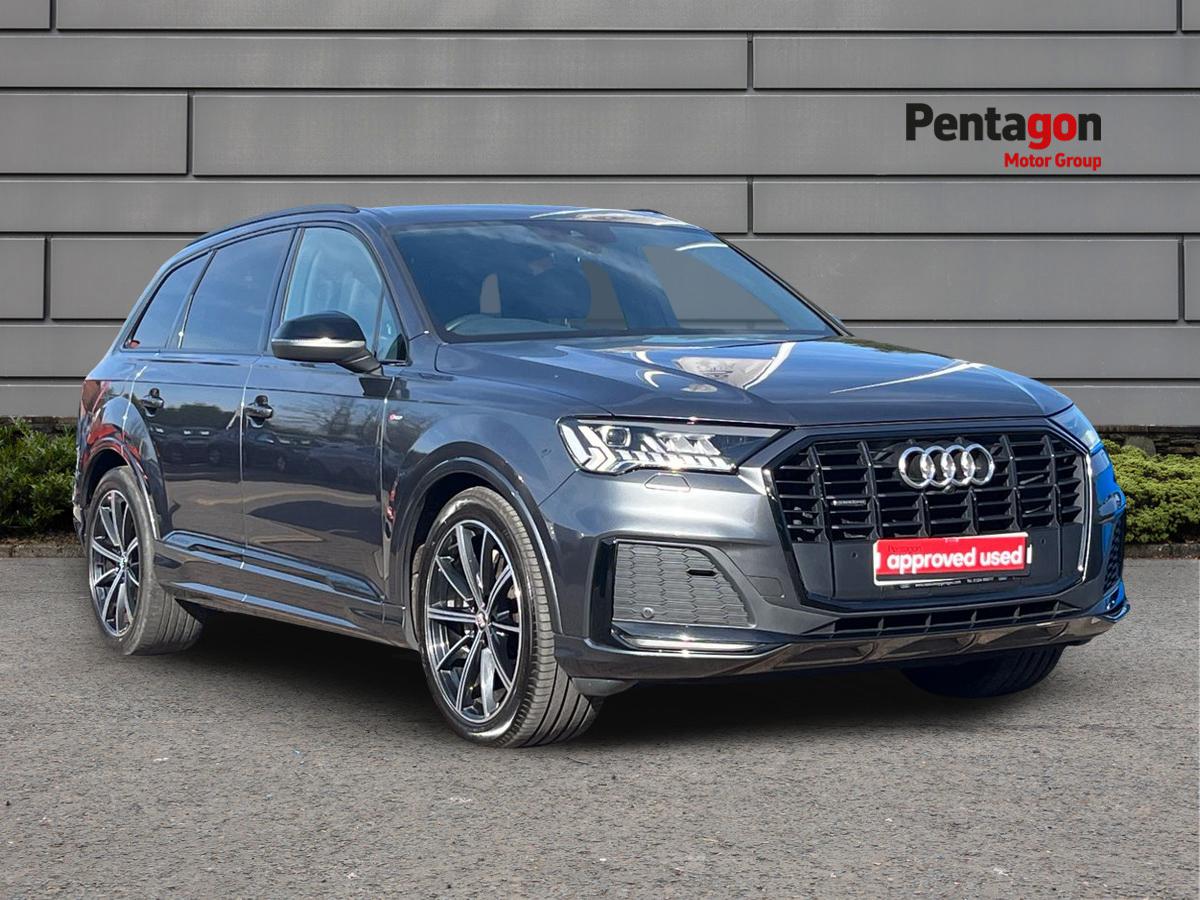 Main listing image - Audi Q7