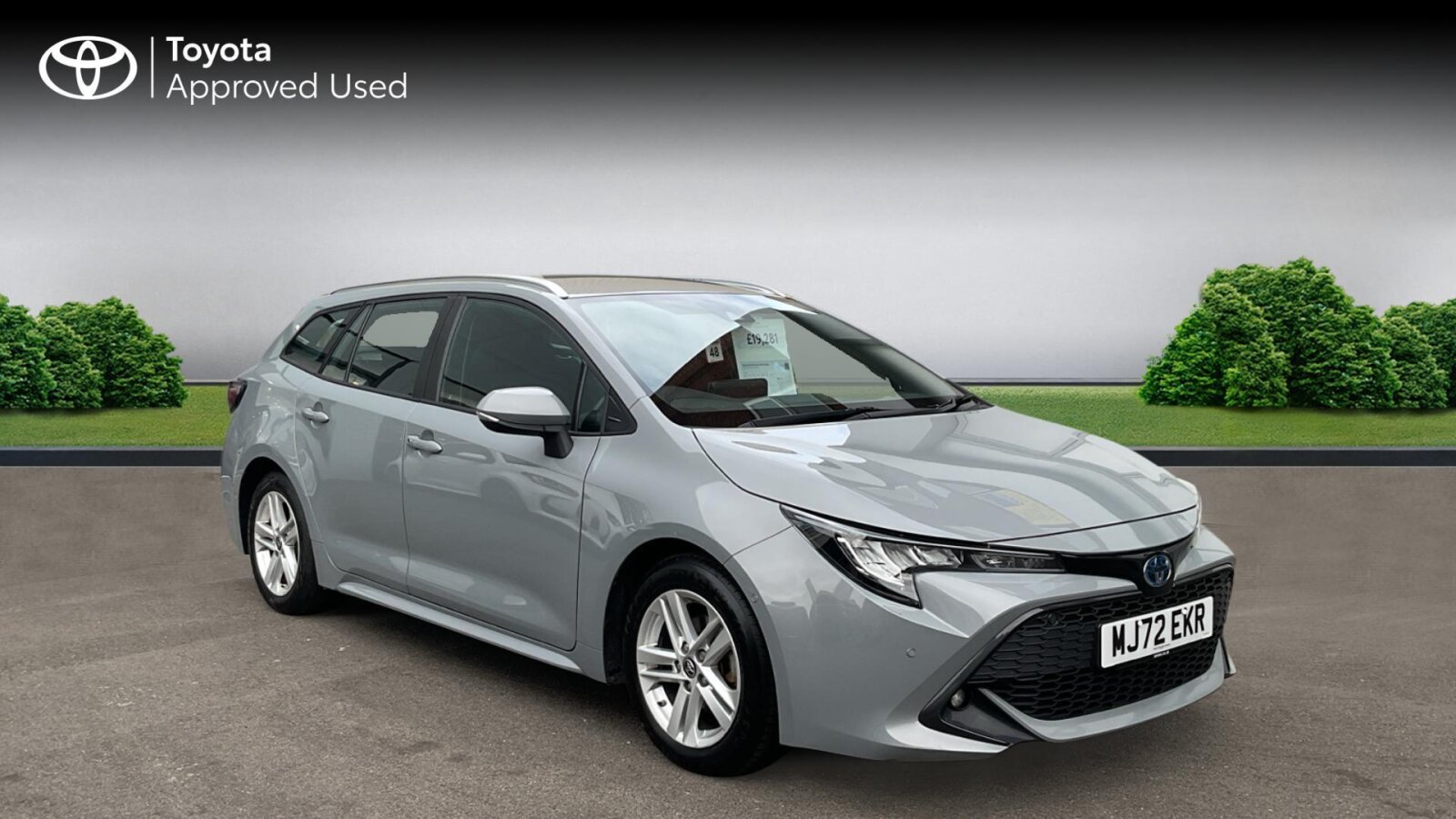 Main listing image - Toyota Corolla Touring Sport
