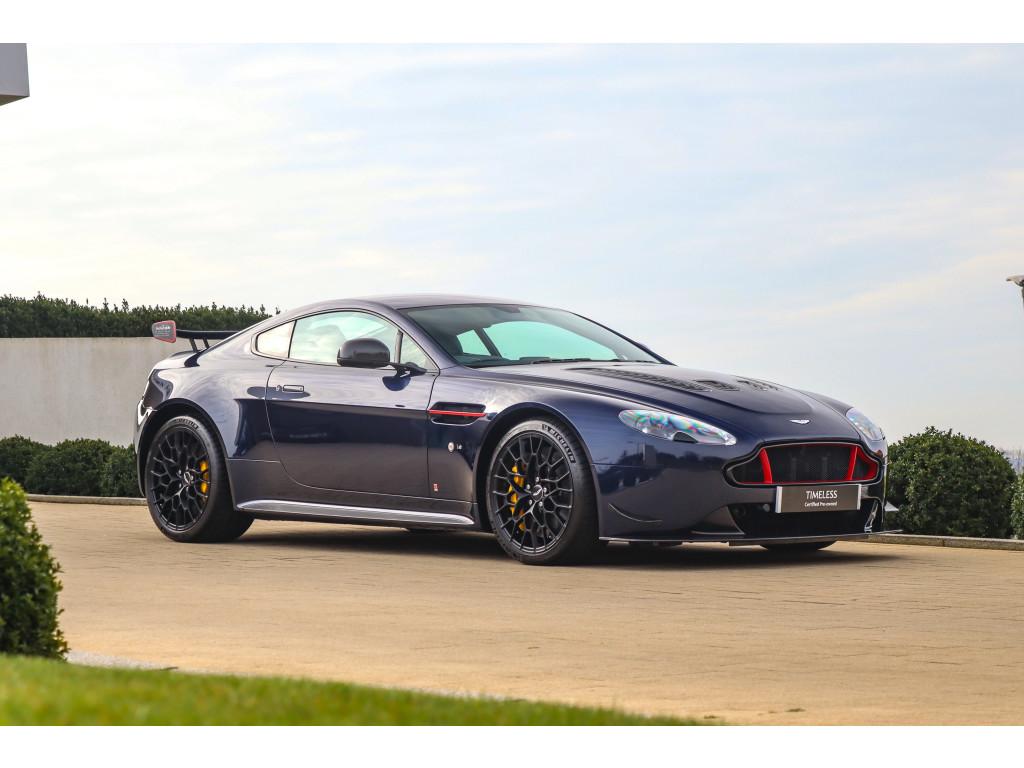 Main listing image - Aston Martin Vantage