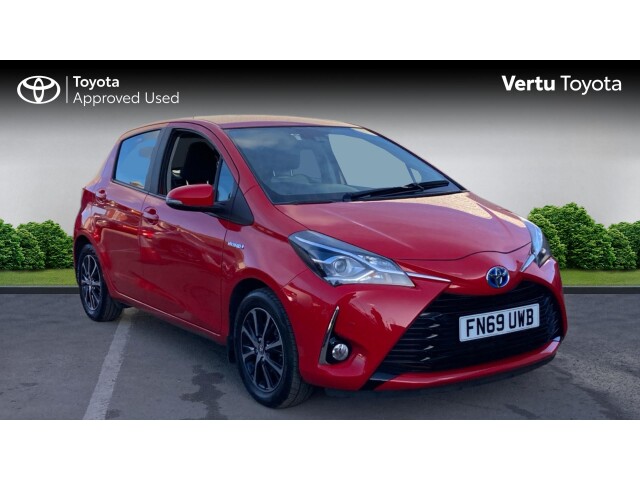 Main listing image - Toyota Yaris