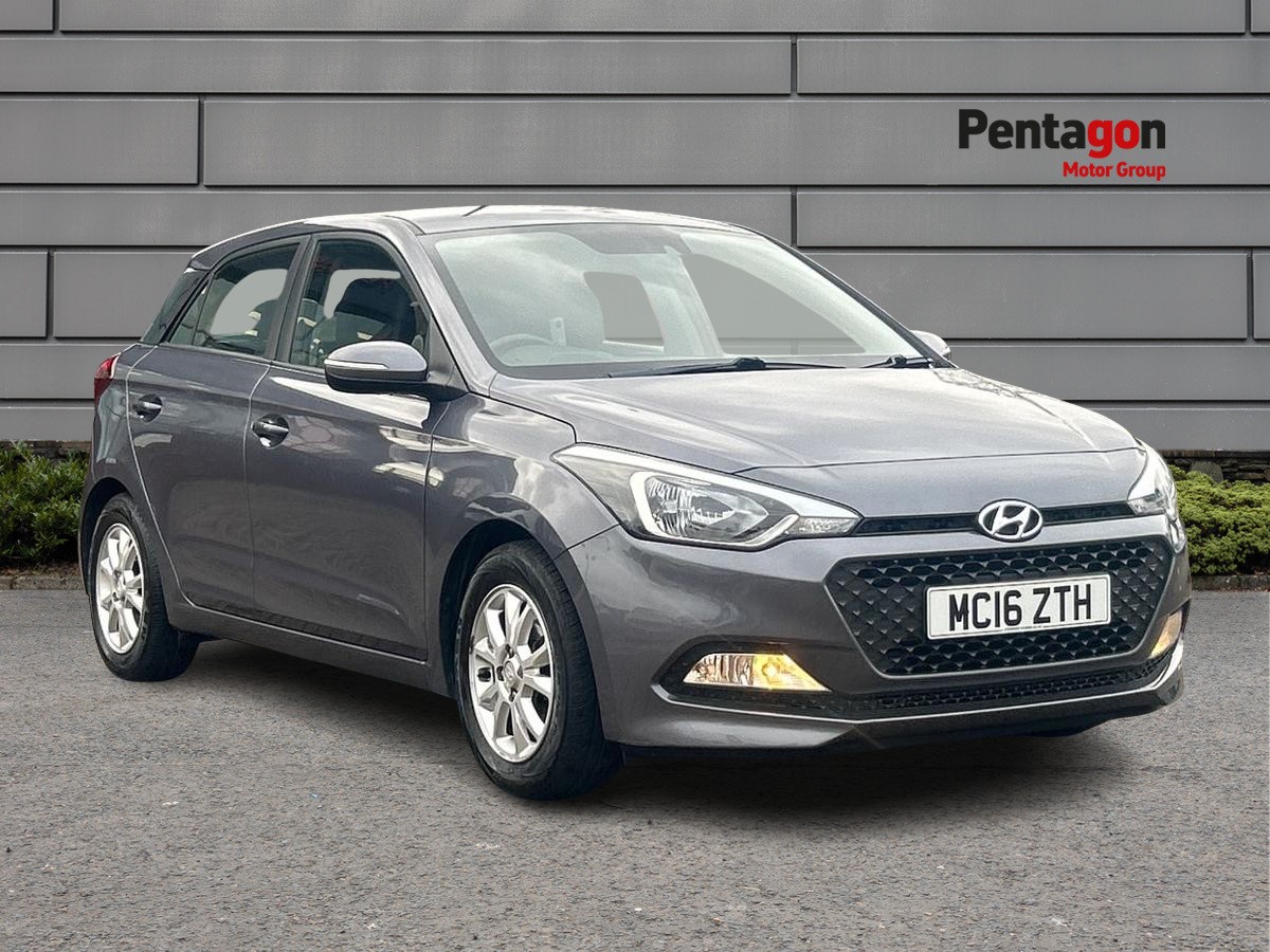 Main listing image - Hyundai i20