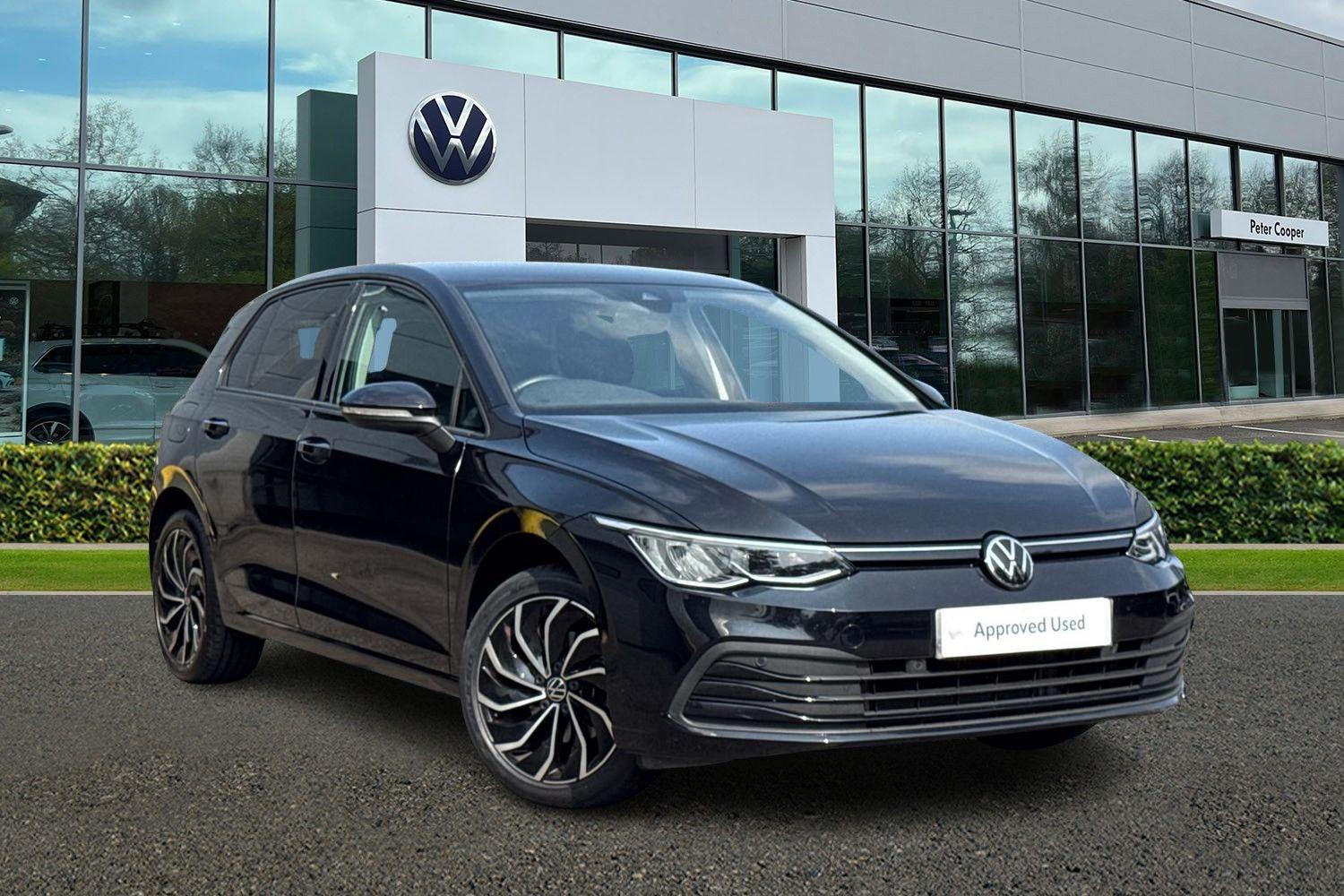 Main listing image - Volkswagen Golf