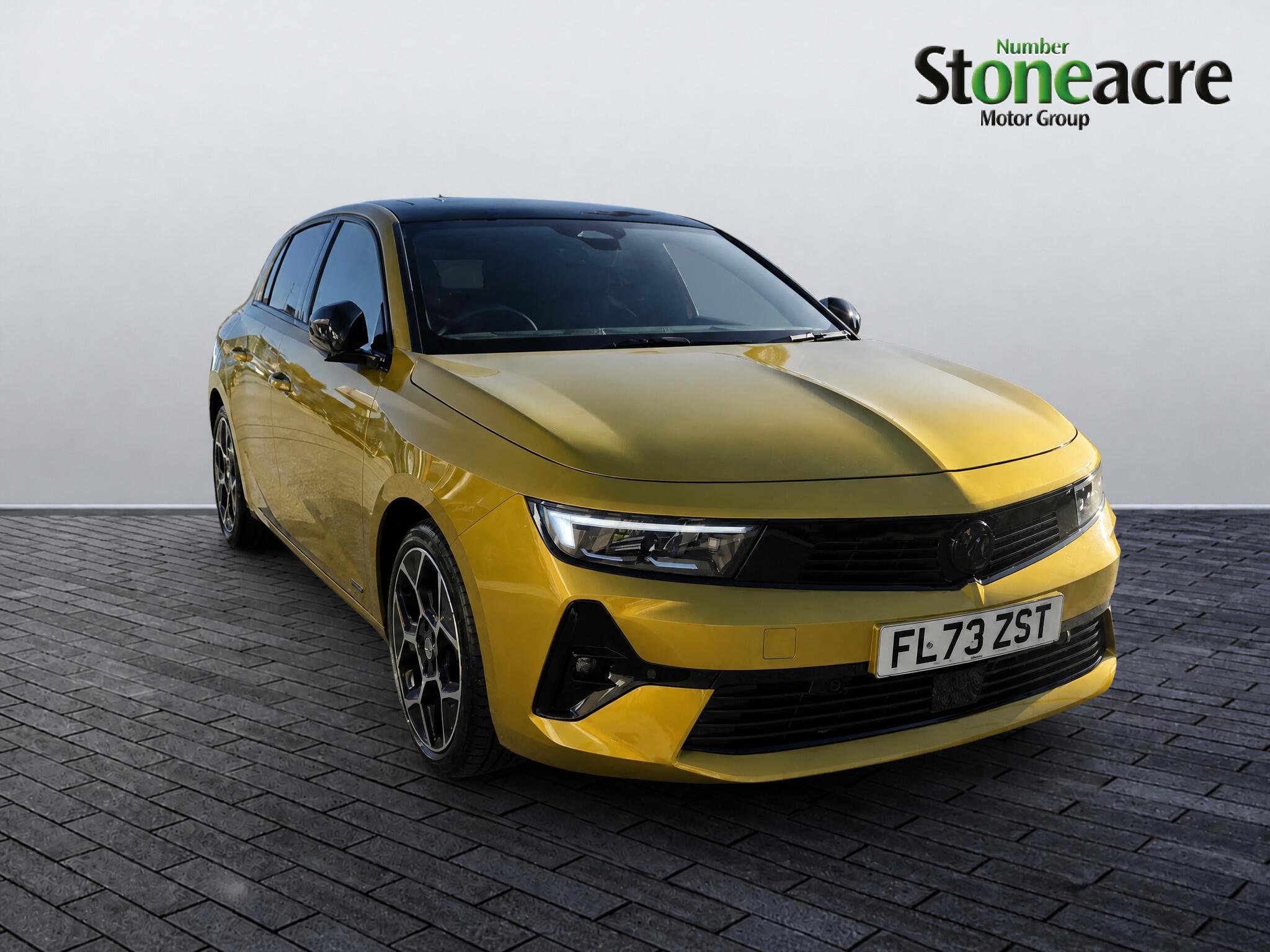 Main listing image - Vauxhall Astra