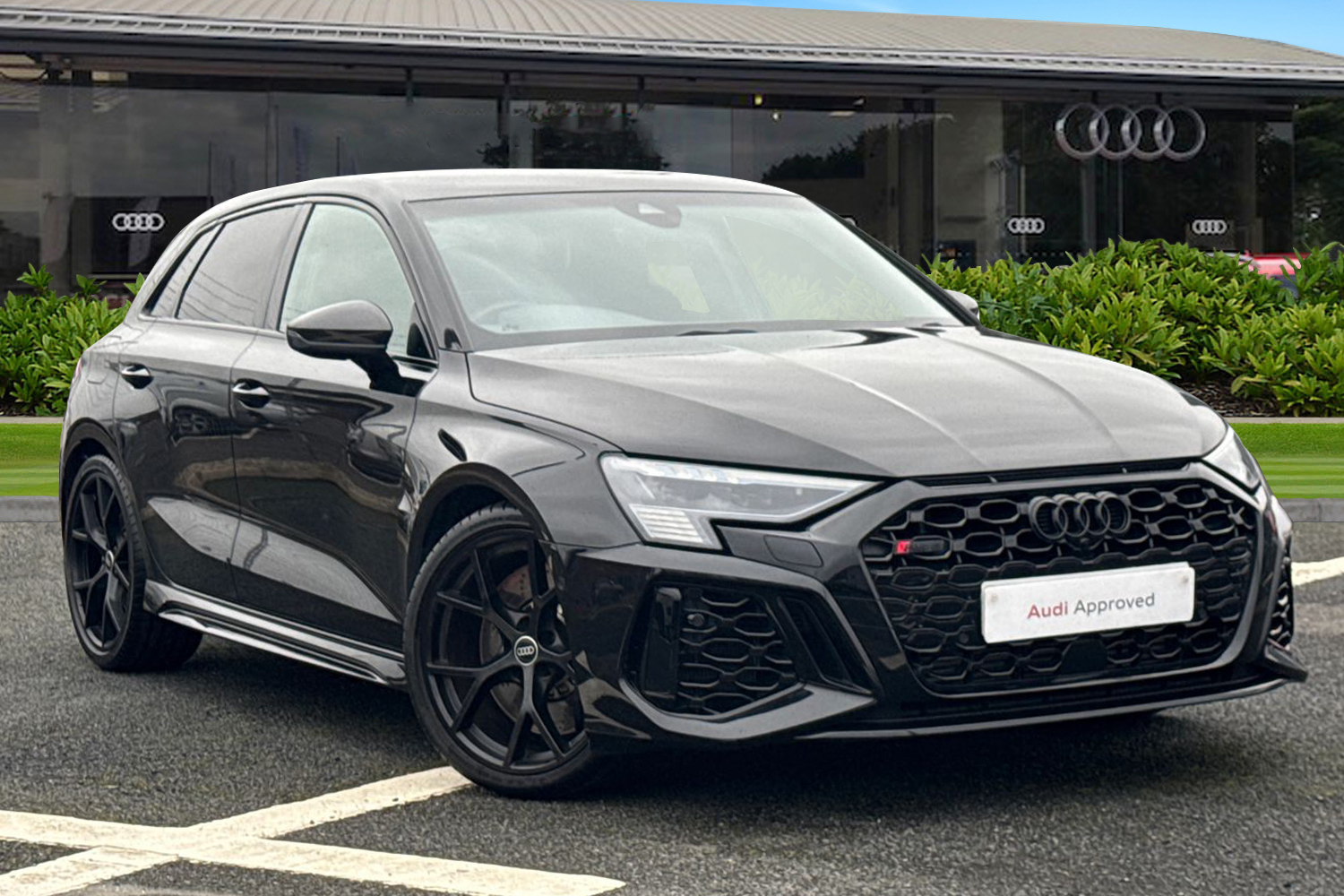 Main listing image - Audi RS3