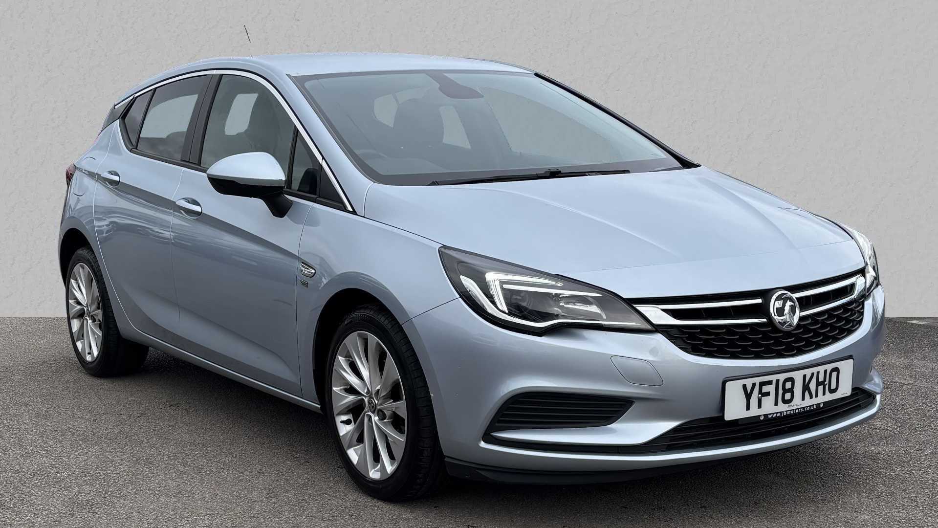 Main listing image - Vauxhall Astra