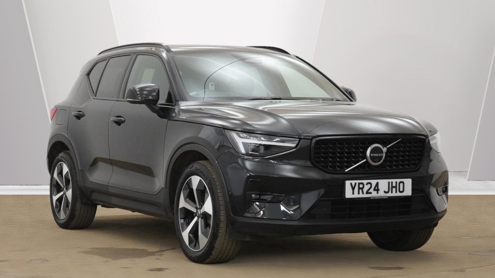 Main listing image - Volvo XC40