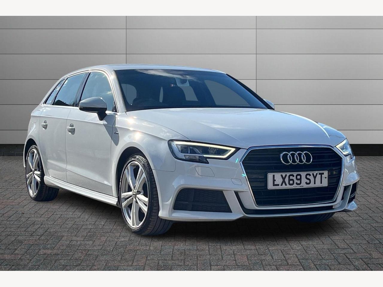 Main listing image - Audi A3