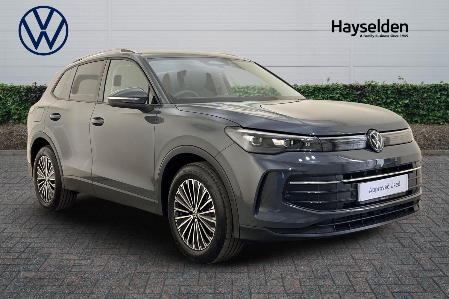 Main listing image - Volkswagen Tiguan