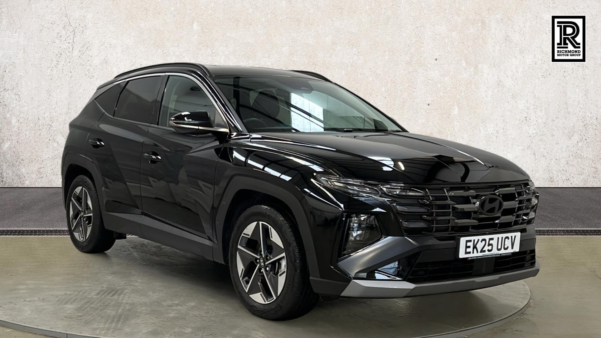 Main listing image - Hyundai Tucson