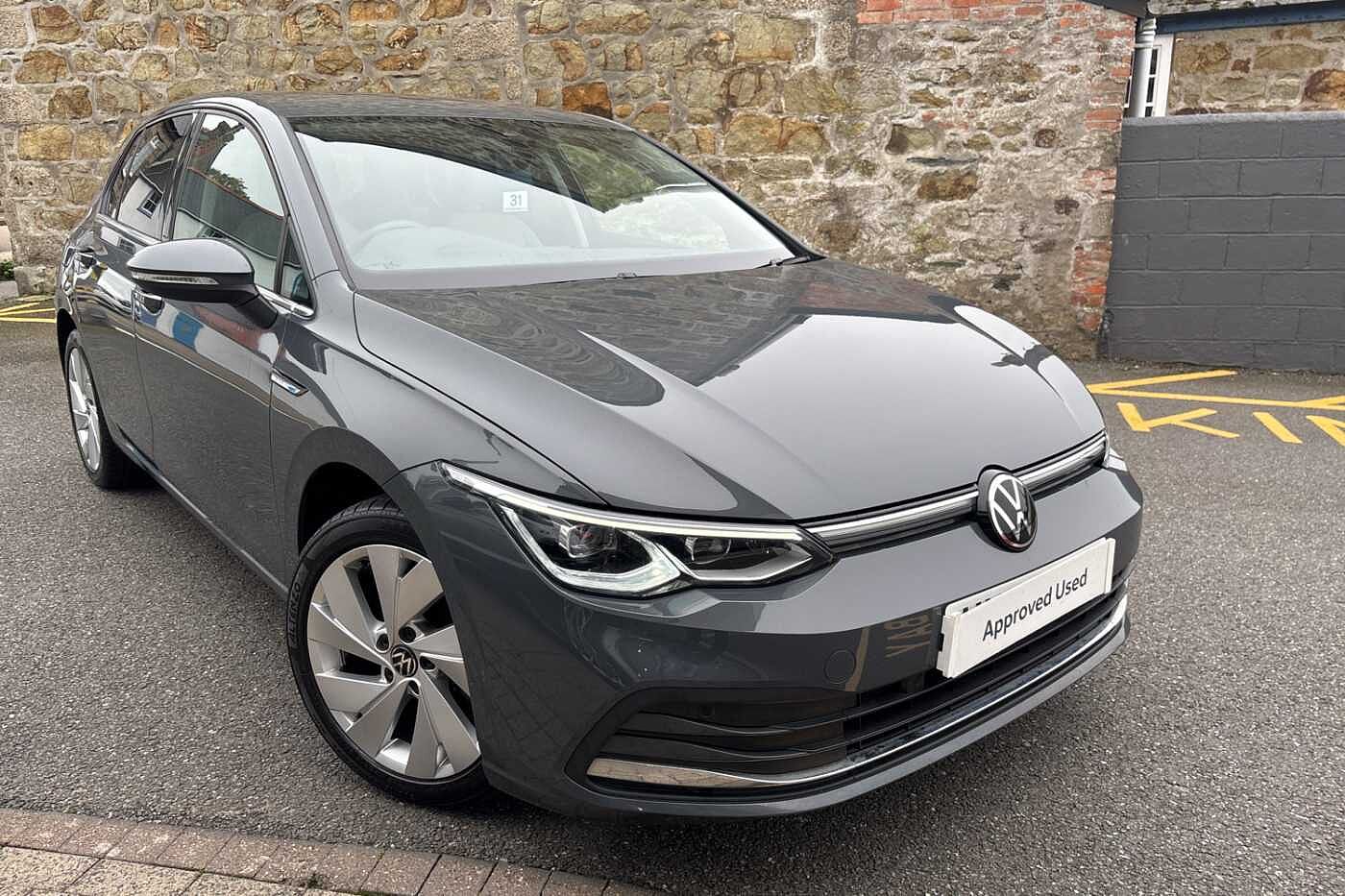 Main listing image - Volkswagen Golf