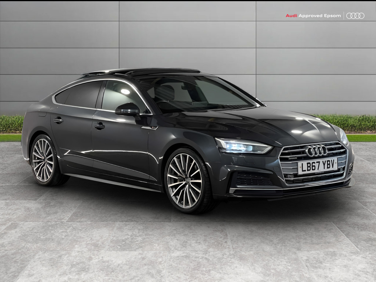 Main listing image - Audi A5