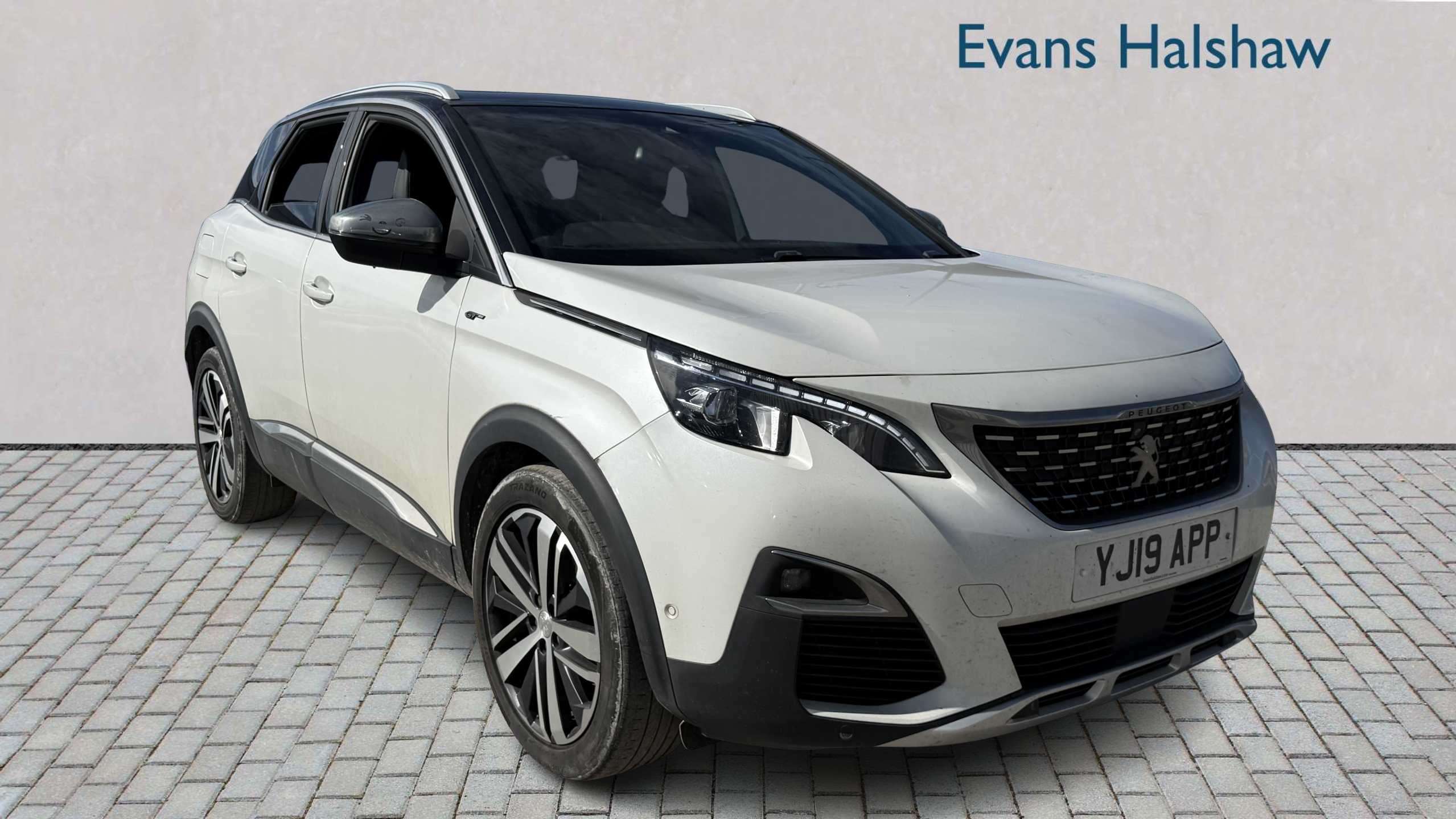 Main listing image - Peugeot 3008