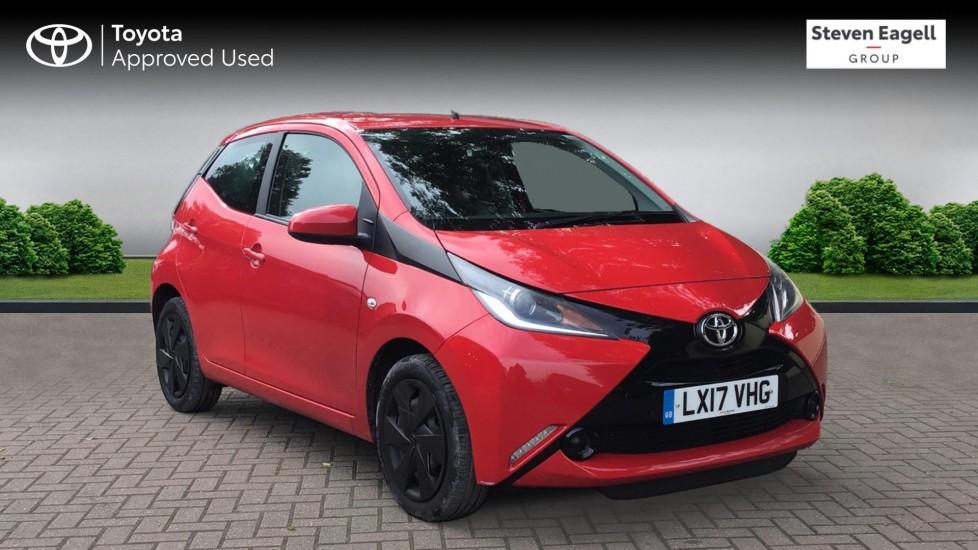 Main listing image - Toyota Aygo