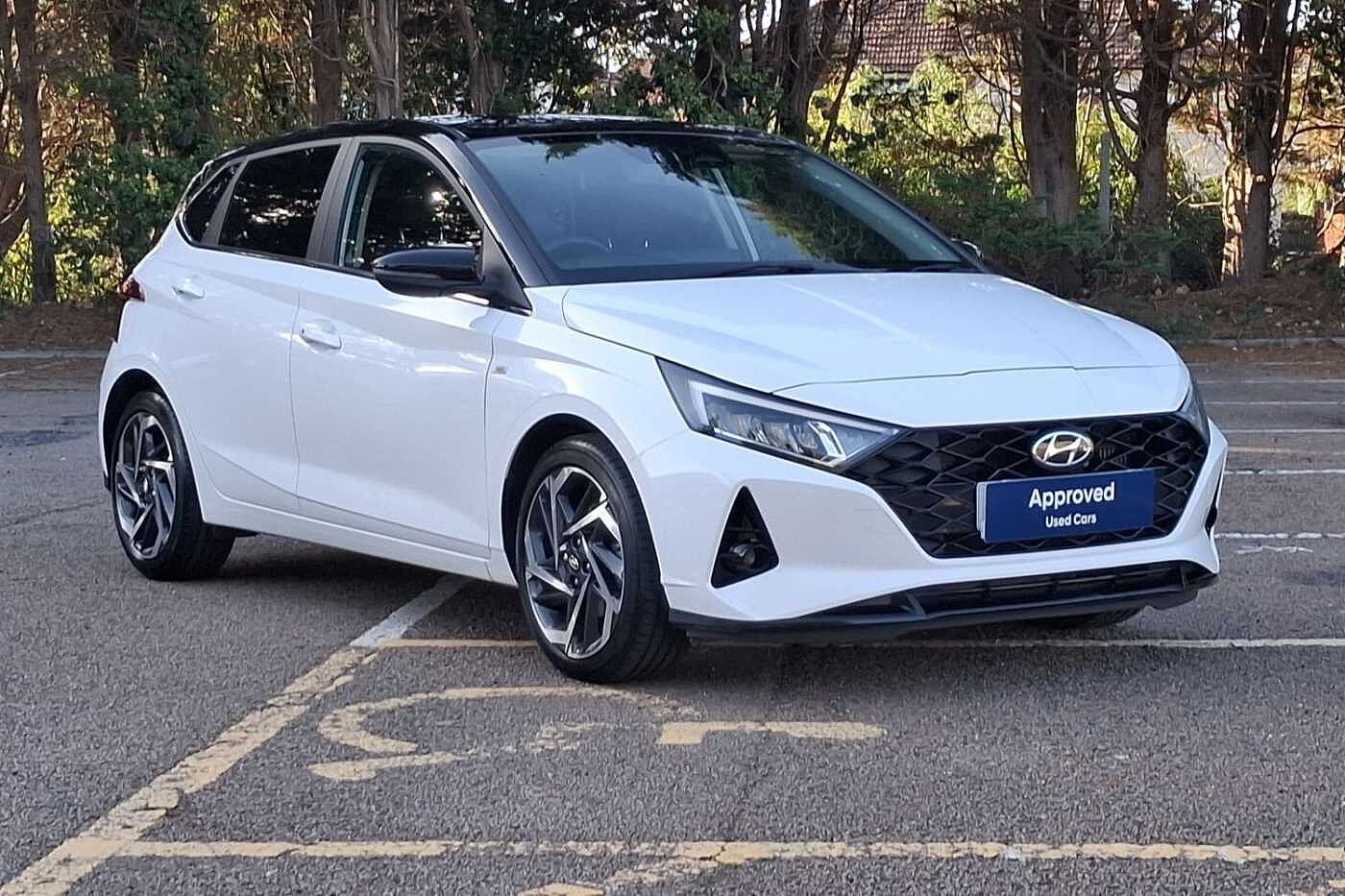 Main listing image - Hyundai i20