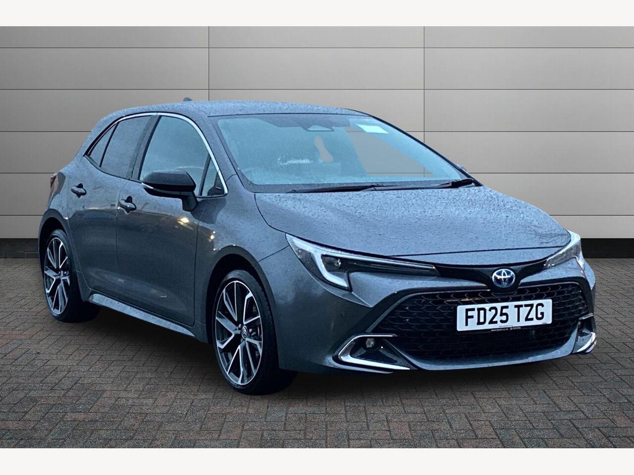 Main listing image - Toyota Corolla