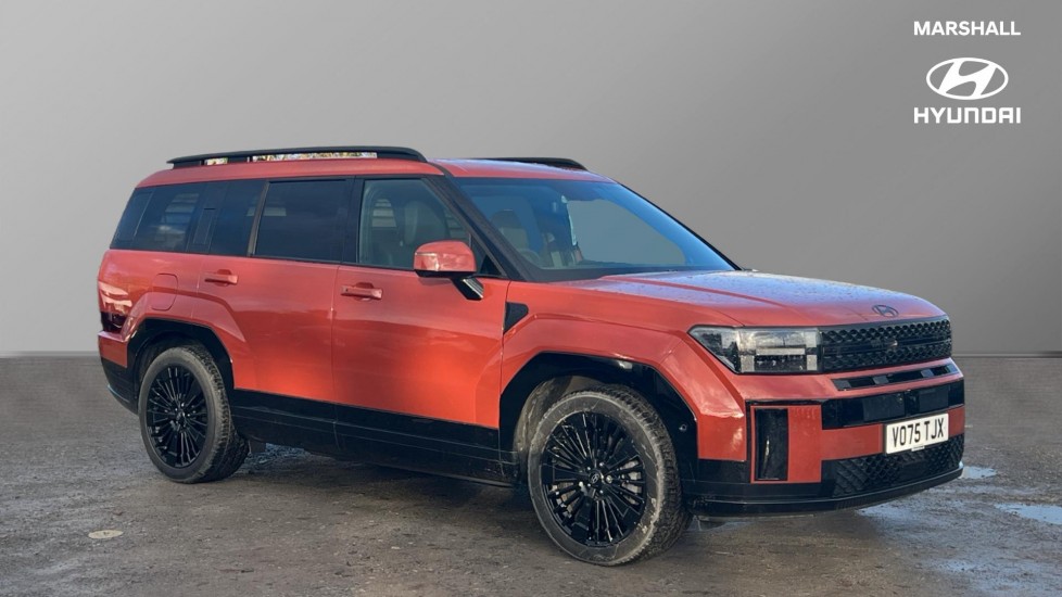 Main listing image - Hyundai Santa Fe