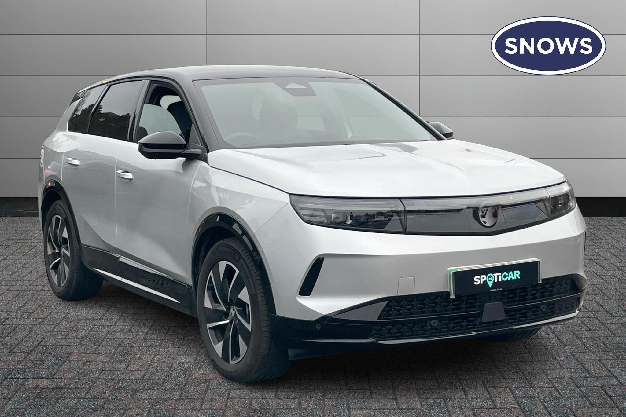 Main listing image - Vauxhall Grandland